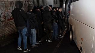 �stanbul'da '�ok evlerine' �afak bask�n�