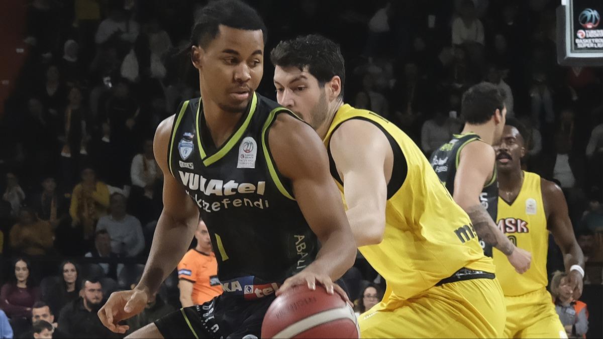 Mersin Spor'dan farkl� galibiyet