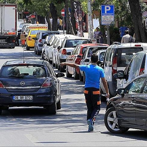 Otopark �creti 250 TL'ye dayand�