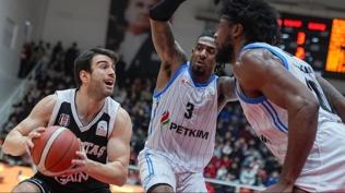 Be�ikta�, son saniyede kazand�!