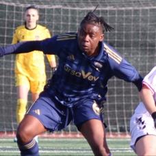 Fenerbah�e, �nye deplasman�nda kazand�