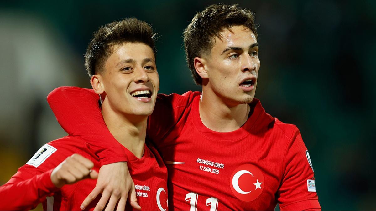 2 milli oyuncu, en iyi 11'de!