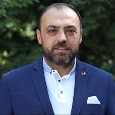 Sakaryaspor'un yeni ba�kan� Enes Zengin