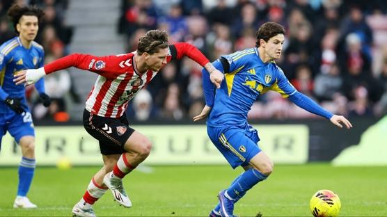 Sunderland ile Leeds United puanlar� payla�t�