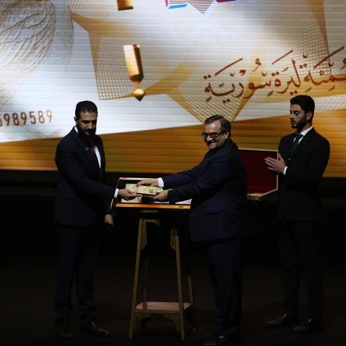 Yeni bas�lan banknotlar tan�t�ld�