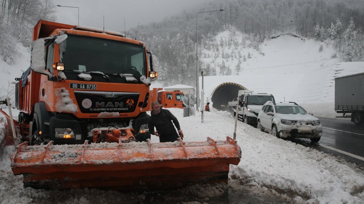 Yo�un kar ula��m� fel� etti