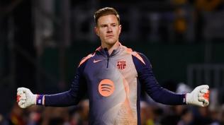Barcelona'da Ter Stegen hareketlili�i