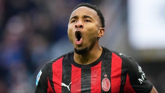 Fenerbah�e transferde h�zland�!