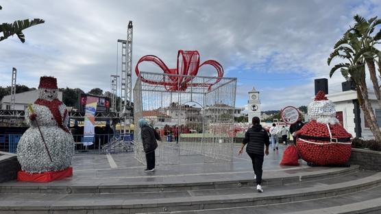 �ki kentte y�lba�� kutlamalar� iptal edildi