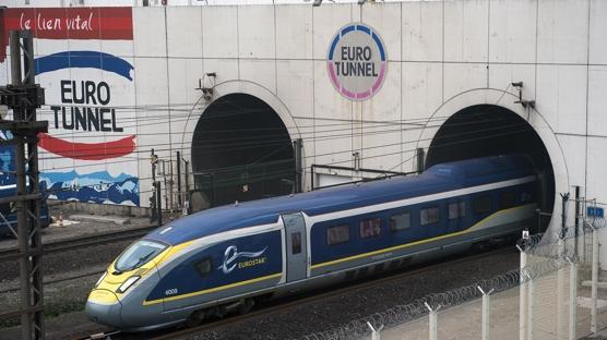 �ki �lkeyi birbirine ba�l�yordu! Elektrik ar�zas� seferleri iptal ettirdi