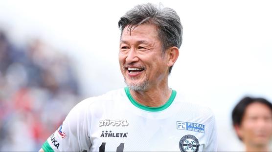 Kral Kazu sahalara veda etmiyor! 58 ya��nda yeni imza