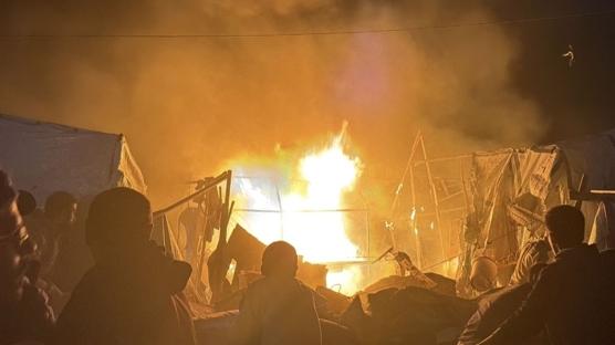 Soyk�r�mc� ate�kesi ihlal etmeye devam ediyor: Gazze'de bombard�man s�r�yor