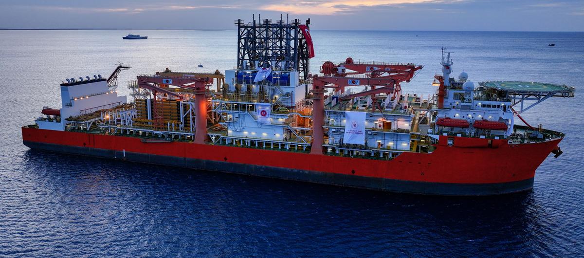 T�rkiye d�nyan�n en b�y�k 4. filosuna sahip oldu! '�a�r� Bey' ve 'Y�ld�r�m' g�reve haz�r