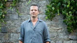 Y�netmen Seren Y�ce'ye �i�li'de silahl� sald�r�