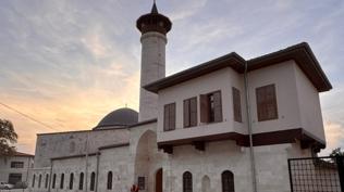 Habib-i Neccar Camisi 3 y�l aradan sonra ilk cuma namaz�na haz�rlan�yor