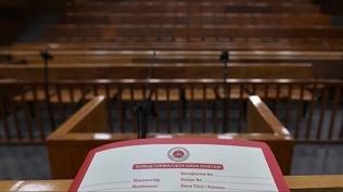 Haklar�nda yakalama karar� bulunan 7 ismin mal varl���na el konuldu