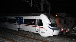 İZBAN treninin çarptığı kişi yaşamını yitirdi