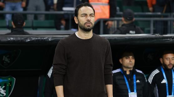 Kocaelispor, Sel�uk �nan'a g�venerek ligin ilk yar�s�nda istedi�ini ald�