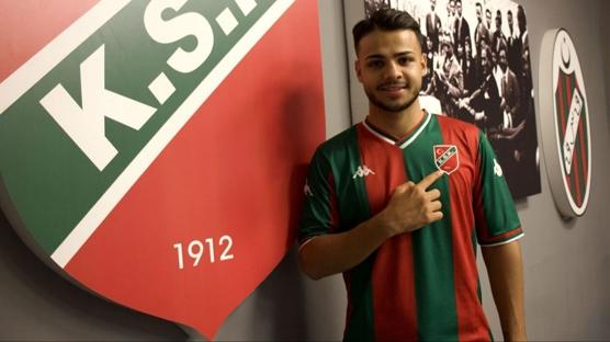 Kar��yaka'da ayr�l�k: Mehmet G�ne�