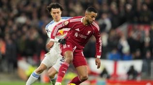 Liverpool evinde Leeds United'a tak�ld�