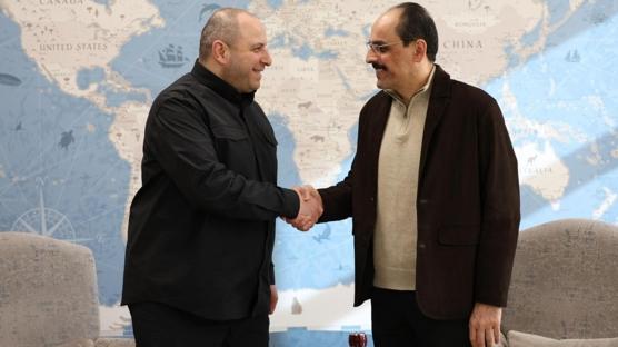 Ukrayna'da bar�� aray��� s�r�yor