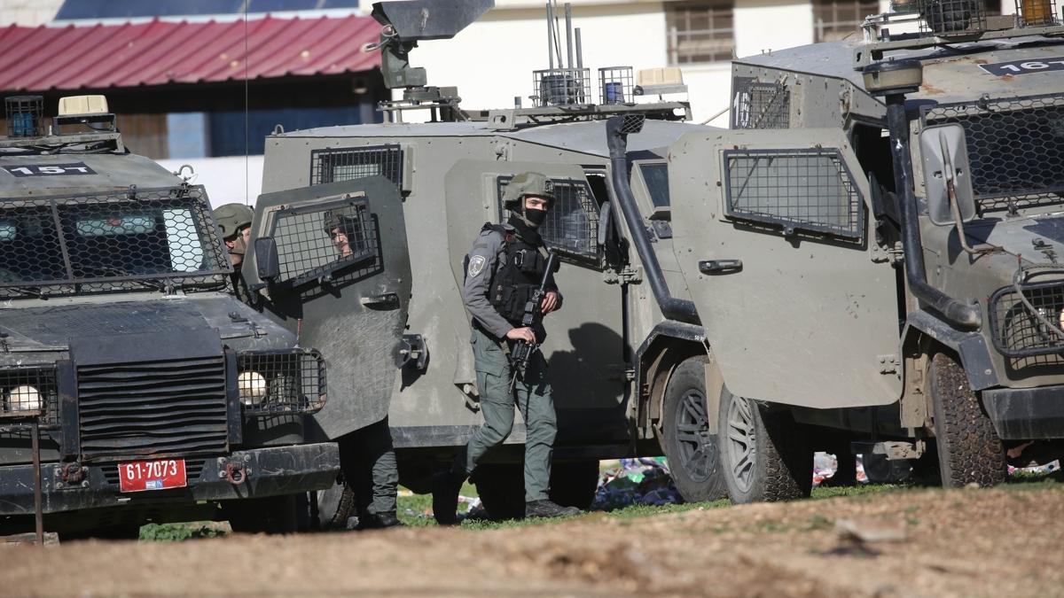 Soykırımcı İsrail'den Batı Şeria'ya baskın: Bir Filistinli daha katledildi