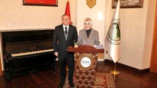 Aile ve Sosyal Hizmetler Bakan� G�kta�, Kars'ta ziyaretlerde bulundu