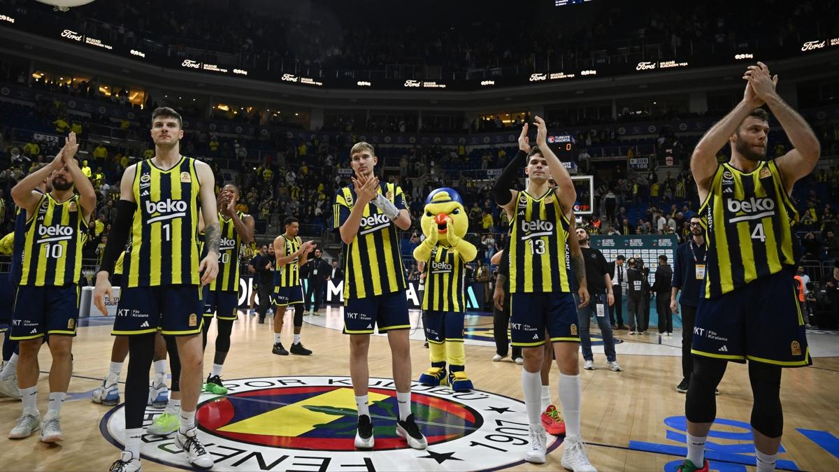 Fenerbah�e Beko, Baskonia deplasman�nda galibiyet ar�yor