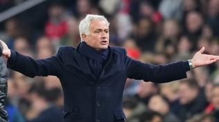 Jose Mourinho'dan Batagov ve Rafa Silva a��klamas�