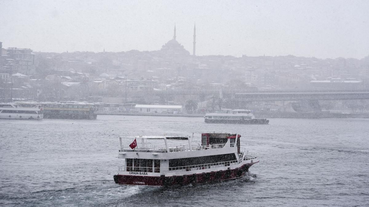 Deniz ula��m�na lodos engeli: Seferler iptal edildi