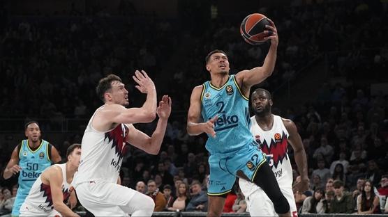 Fenerbah�e, Baskonia'y� devirdi!