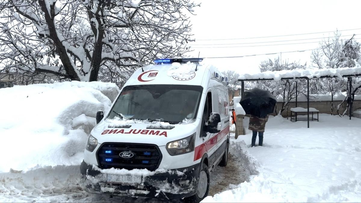 Hakkari'de soba facias�: 12 ki�i hastaneye kald�r�ld�