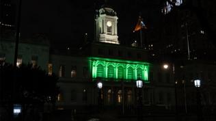 New York Valisi'nden dikkat çeken mesaj: Müslüman toplum eyaletimizi güçlendiriyor