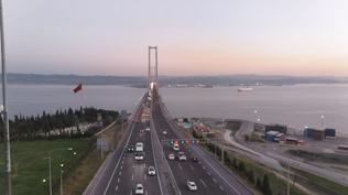 Otoyol ve köprüleri 1 milyardan fazla araç kullandı