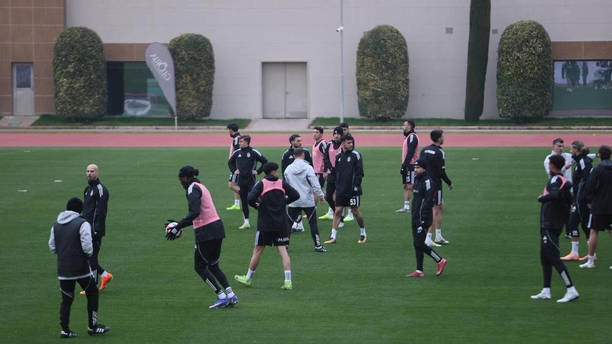 Be�ikta�, devre aras� �al��malar�n� s�rd�r�yor