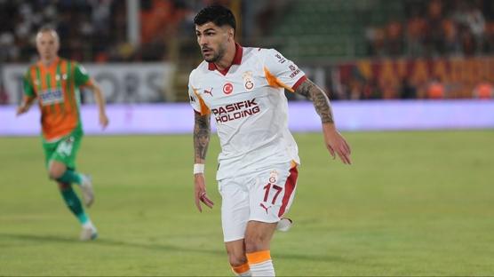 Galatasaray'da Eren Elmal� sahalara d�n�yor