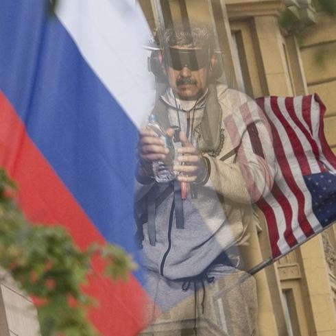 'Yasa dışı ancak tutarlı'