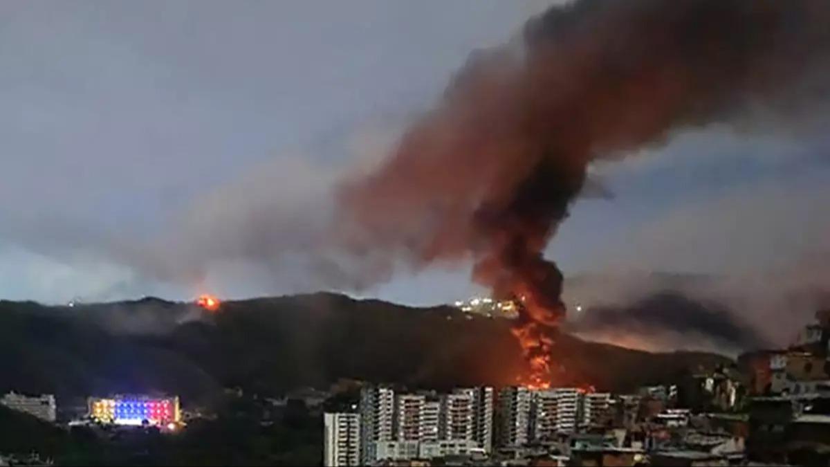 Venezuela'da 32 K�bal� asker �ld�