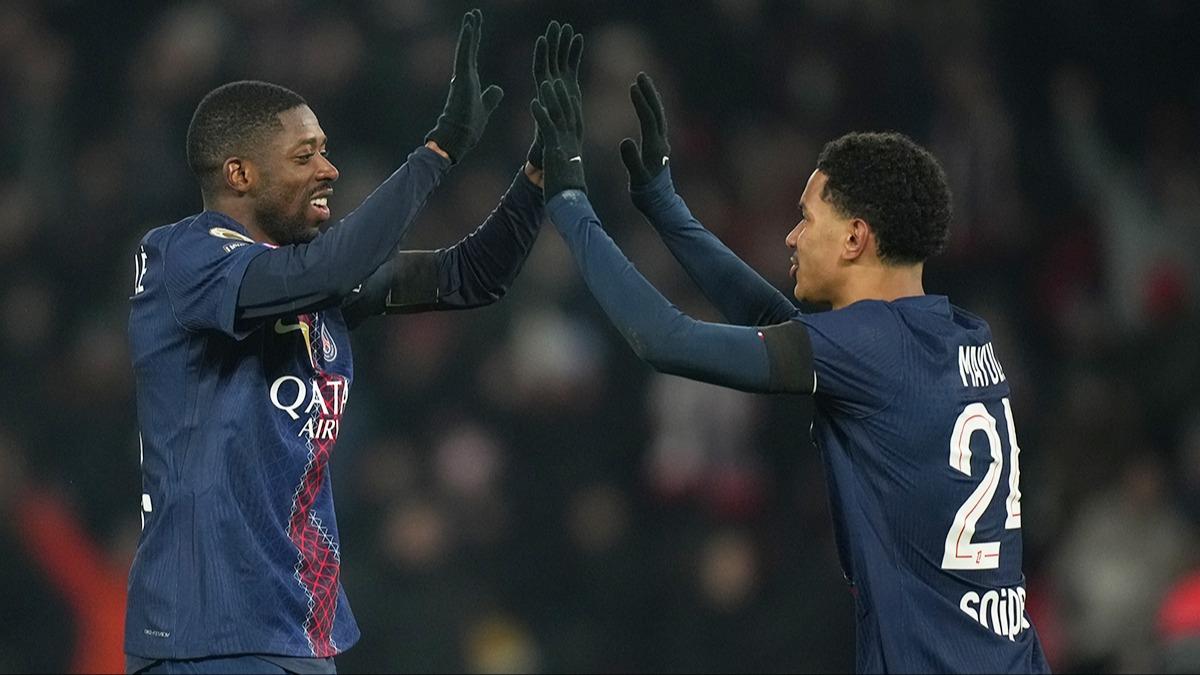 Derbide kazanan Paris Saint-Germain