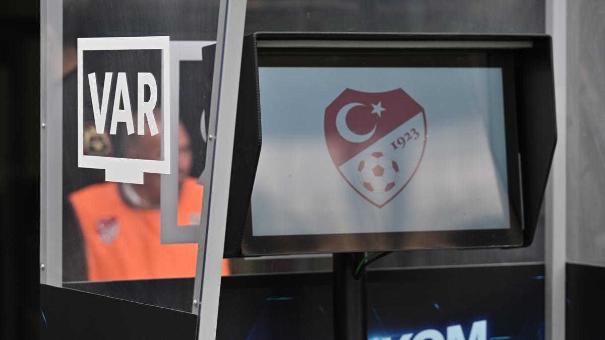 Galatasaray-Trabzonspor ma��n�n VAR hakemi belli oldu