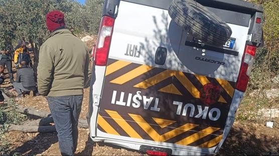 Öğrenci servisi zeytinliğe uçtu: 5 yaralı hastaneye kaldırıldı