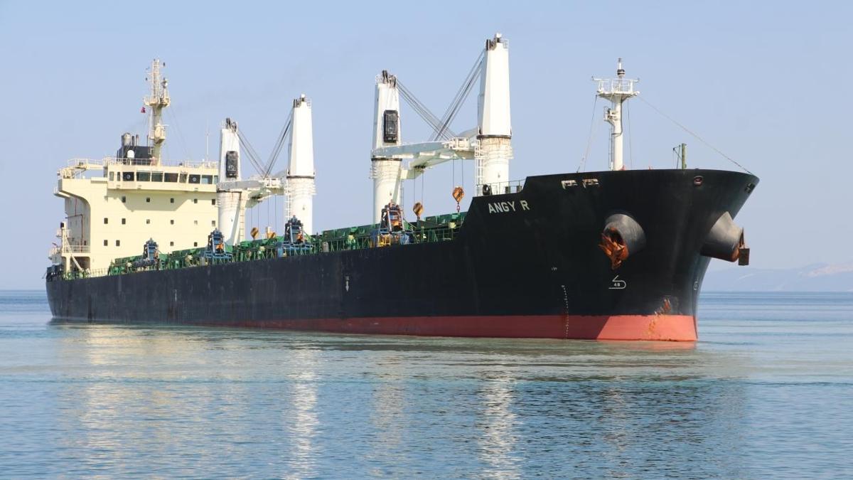 Tekirda�'da y�k gemisi karaya oturdu: �ncelemeler yap�ld�