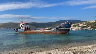 Urla'daki hurda geminin sahipleri hakkında işlem başlatıldı