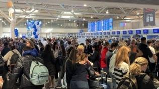 Yunanistan'da hava sahası krizi: Belirsizlik devam ediyor