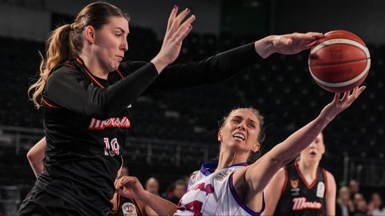 �BK Mersin, BOTA�'� yenerek yar� finale y�kseldi