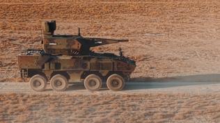 KORKUT 8x8 sahneye indi