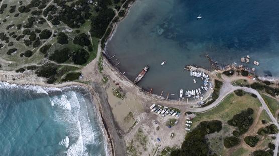 Urla'da kaçak gemi sökümü: 3 milyona yakın ceza kesildi