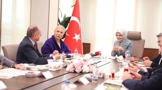 Aile, n�fus ve sosyal yap� i�in uzun soluklu vizyon! Bakan G�kta�: Cumhurba�kan�m�z�n te�rifleriyle tan�taca��z