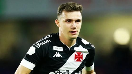 Tek aday Lucas Piton