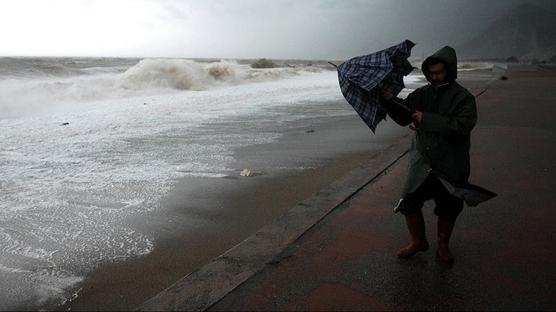 F�rt�na, sa�anak ve ��� uyar�s�